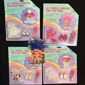 Troll doll lot with vintage clothing